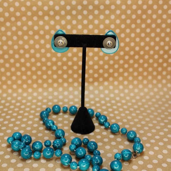 True Vintage Teal Blue Beaded Necklace and Tear Drop Earring Set 1960s-80s - Picture 2 of 3
